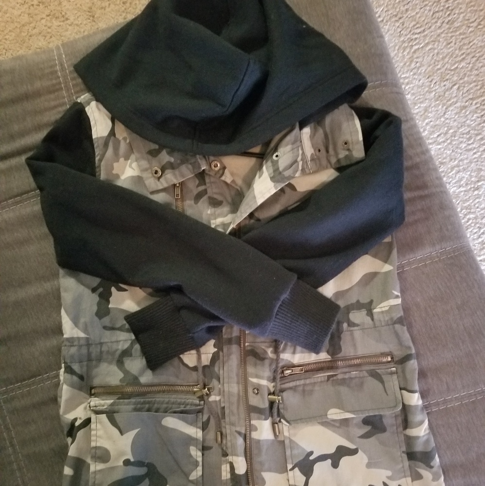 Hooded camo jacket